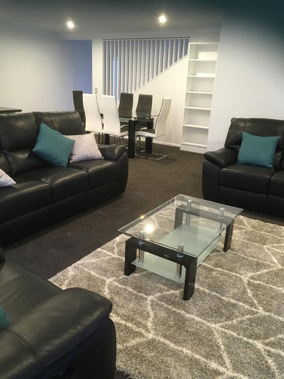 The York Apartments Hamilton Extérieur photo