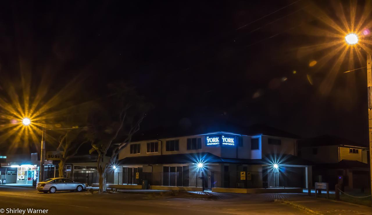The York Apartments Hamilton Extérieur photo