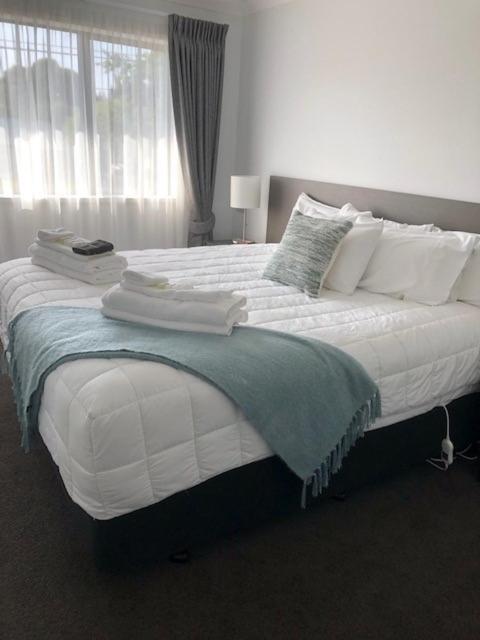 The York Apartments Hamilton Extérieur photo